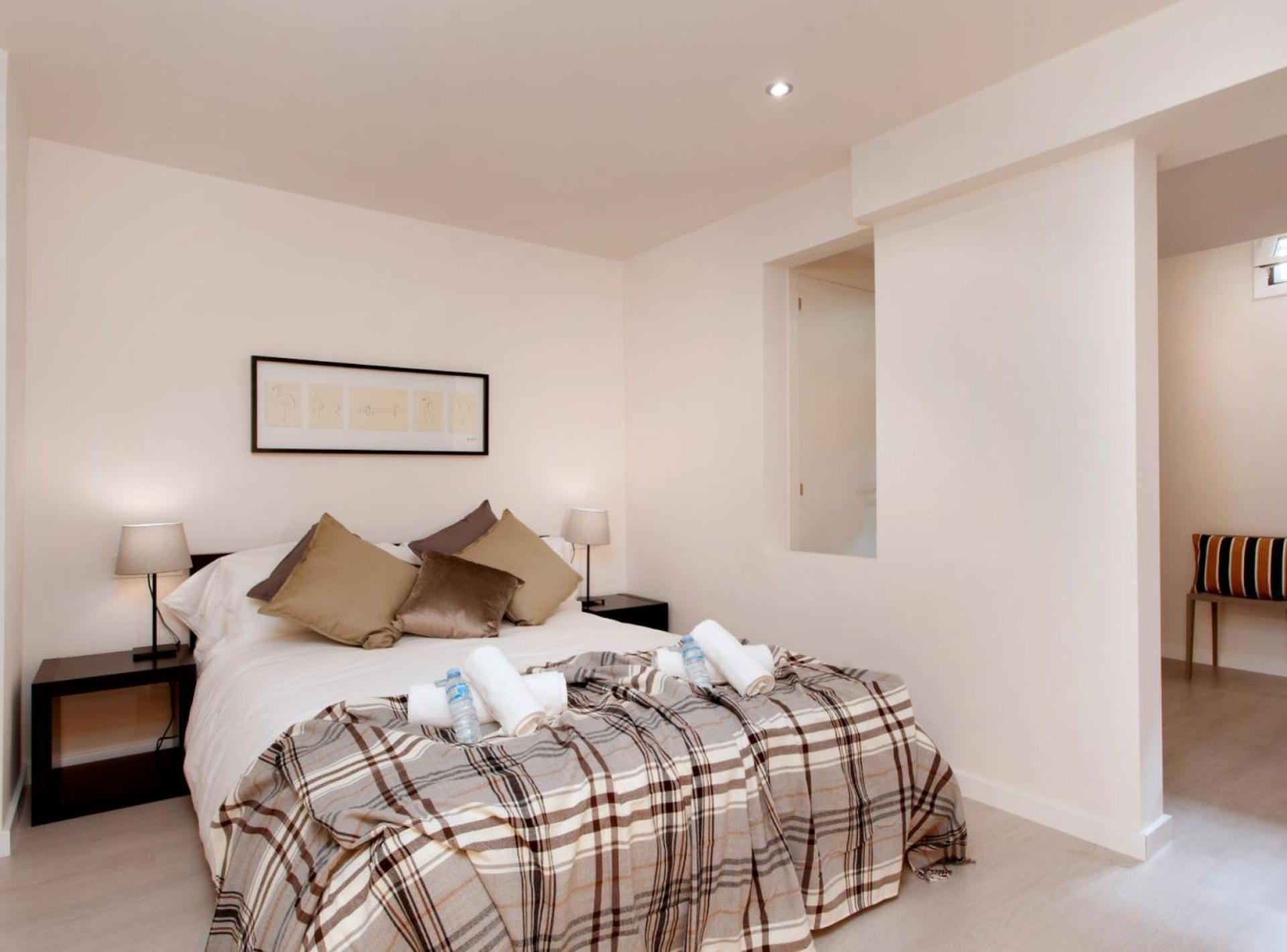 Urban Town Suites Terrace Barcellona Esterno foto